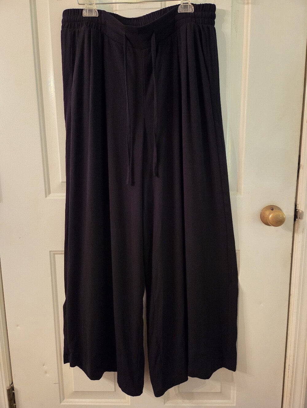 Torrid Wide Leg Pull On Black Pants Size 0